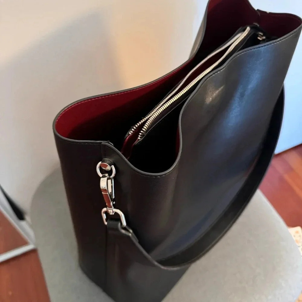 LAWFULL LONDON Iris black leather laptop work bag - Picture 12 of 12